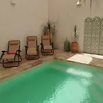 Casa La Zarzamora 펜션